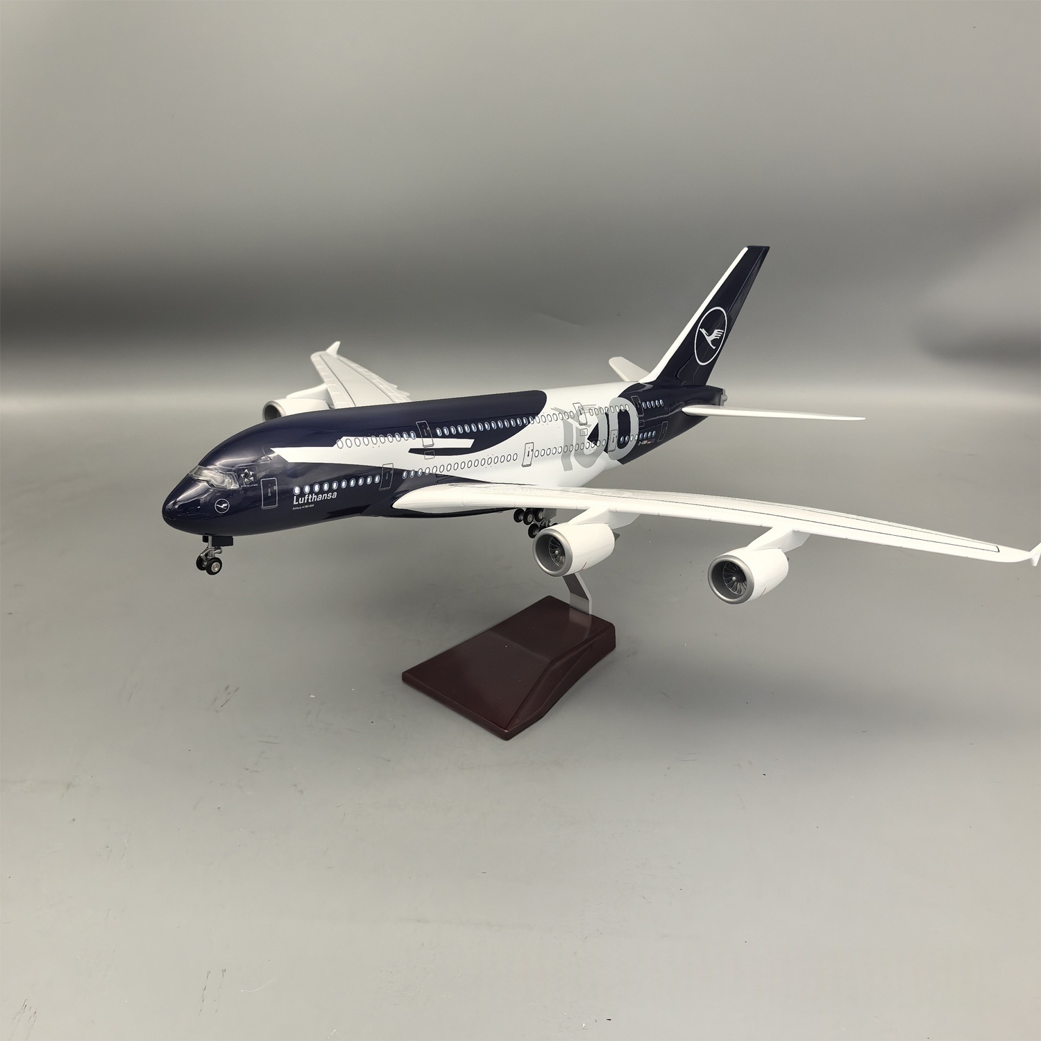 Nouveau modèle d'avion en rési - Model Kit Airplane avis et prix
