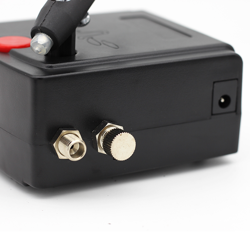 Touristes-Pistolet pulvérisate - Airbrush Compressor Kit avis et prix