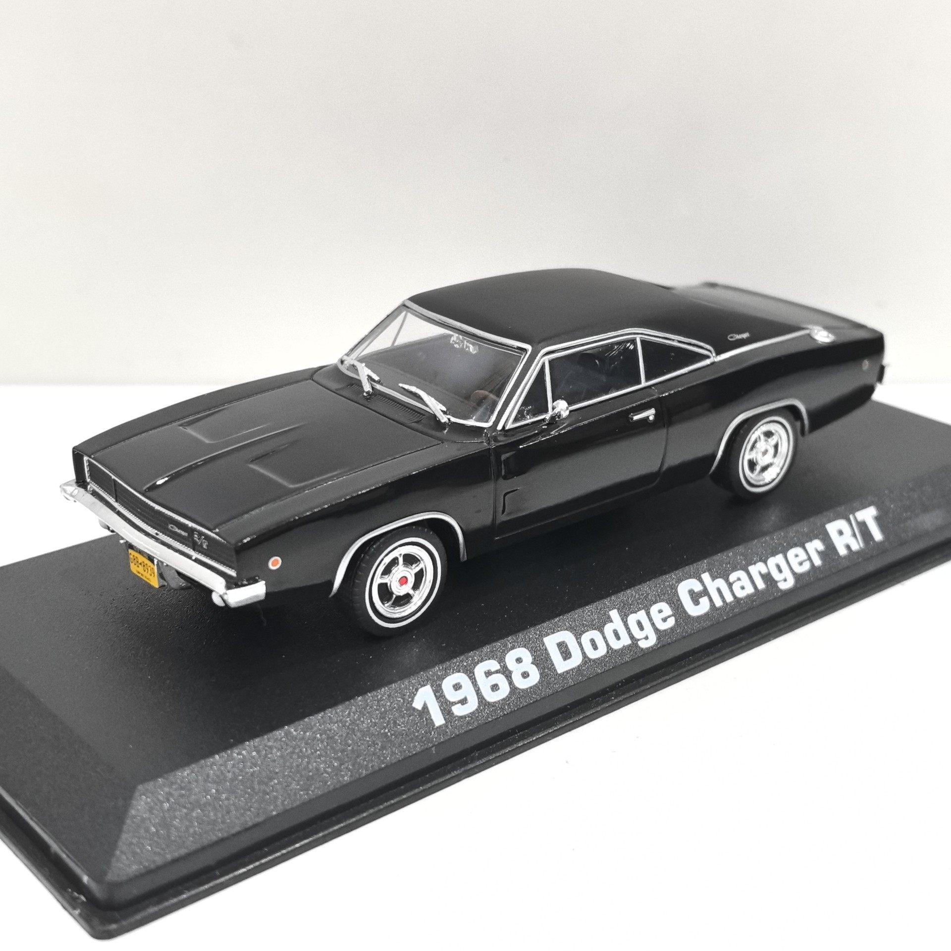 Modèle de voiture en alliage m - Model Kit Dodge Charger avis et prix